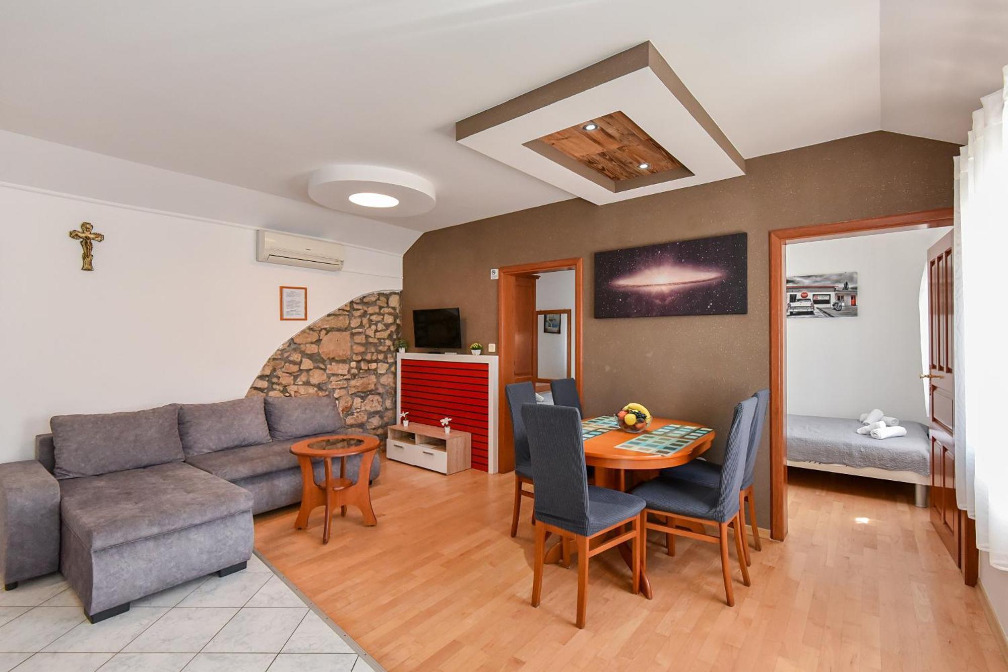 Apartments Liljana Privlaka Exterior photo