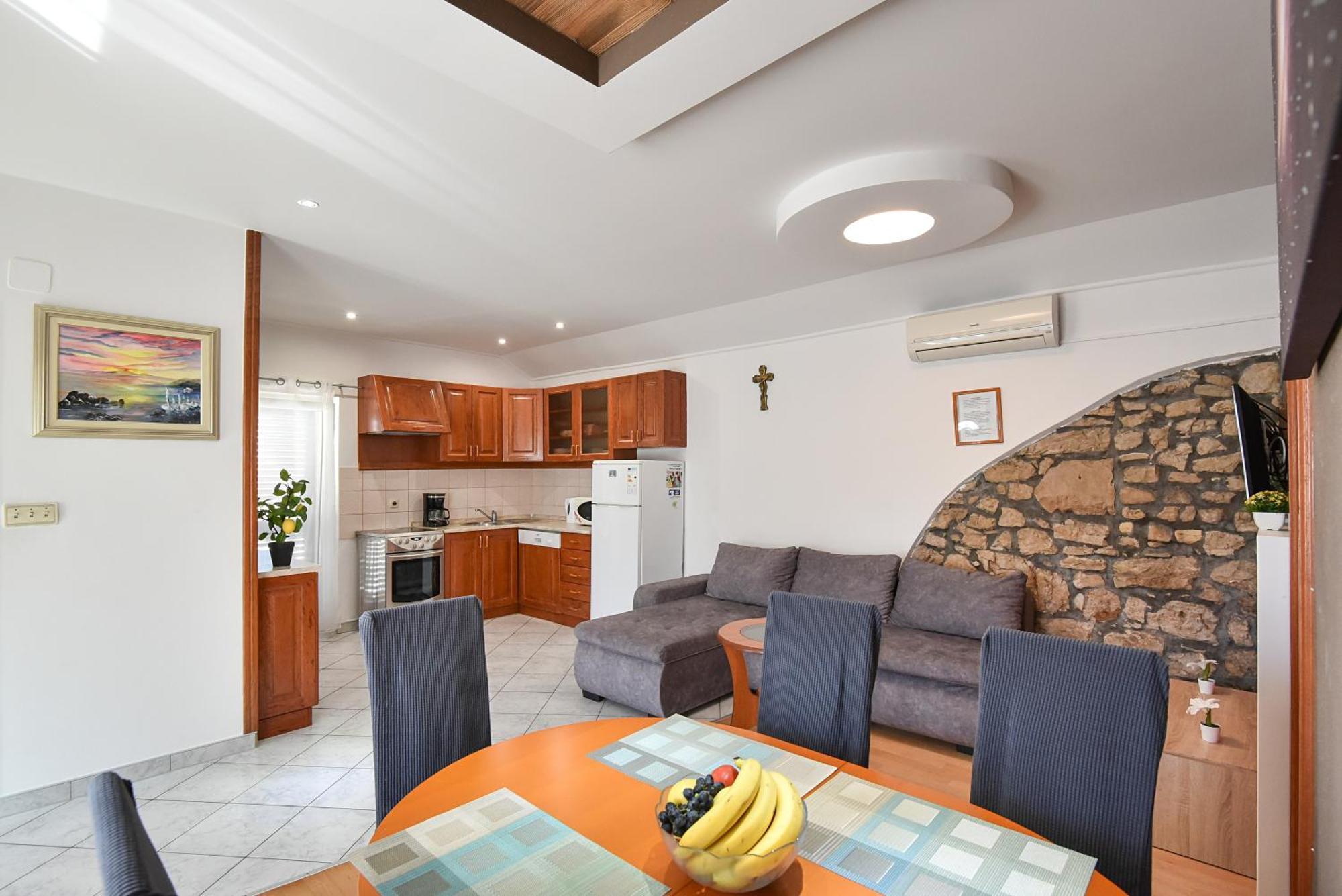 Apartments Liljana Privlaka Exterior photo
